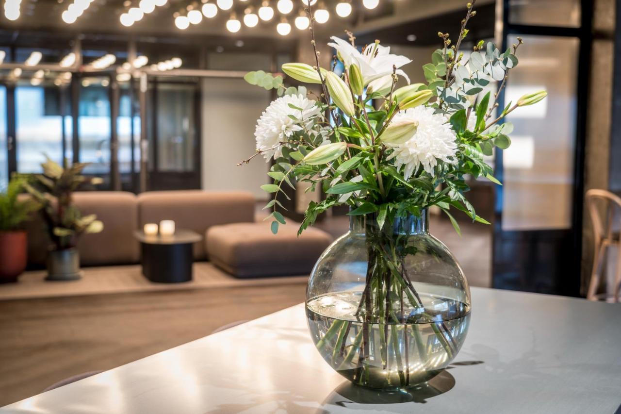 Quality Hotel Grand, Бурос Экстерьер фото